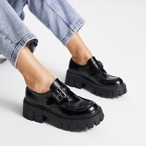 Steve Madden black buckled chunky loafers